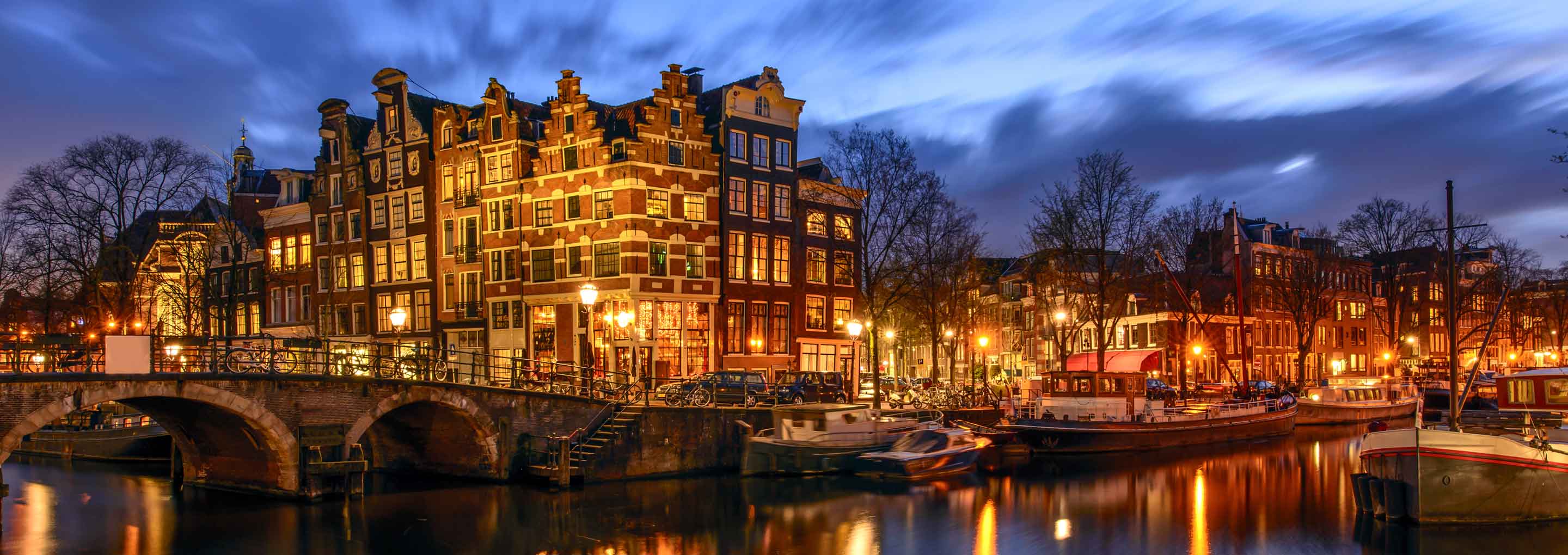 Beautiful evening view on the canals in Amsterdam.