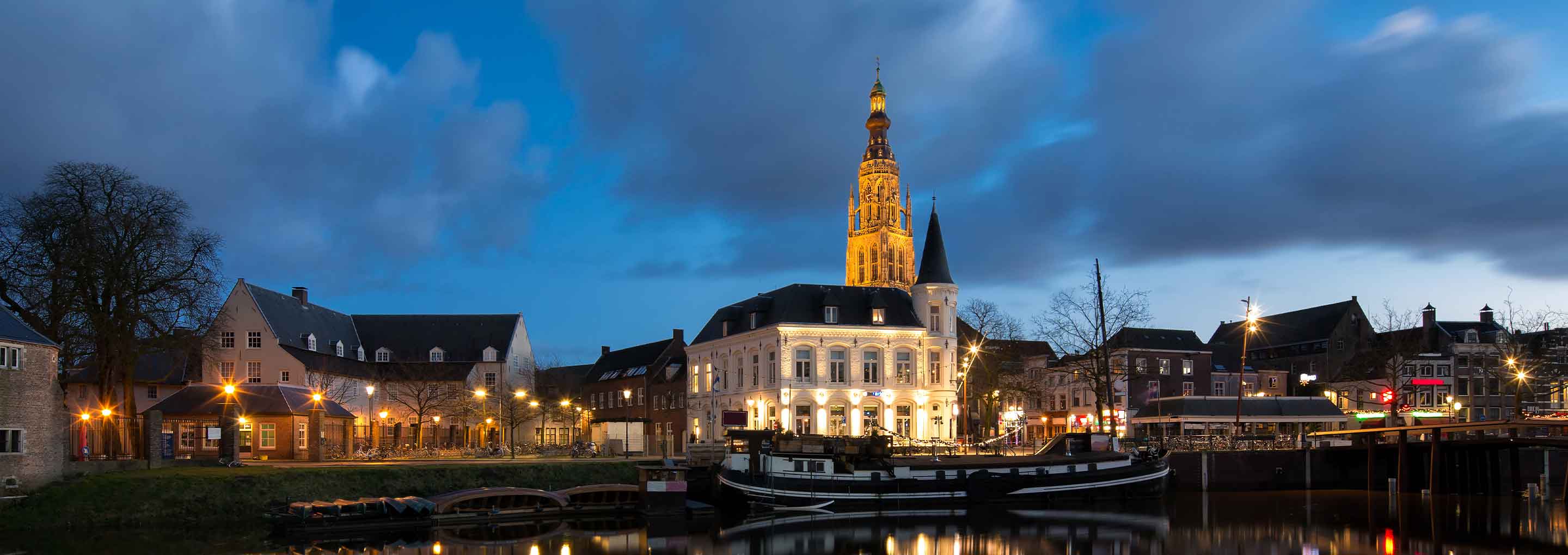 The old city of Breda seen across the Nieuwe Mark.