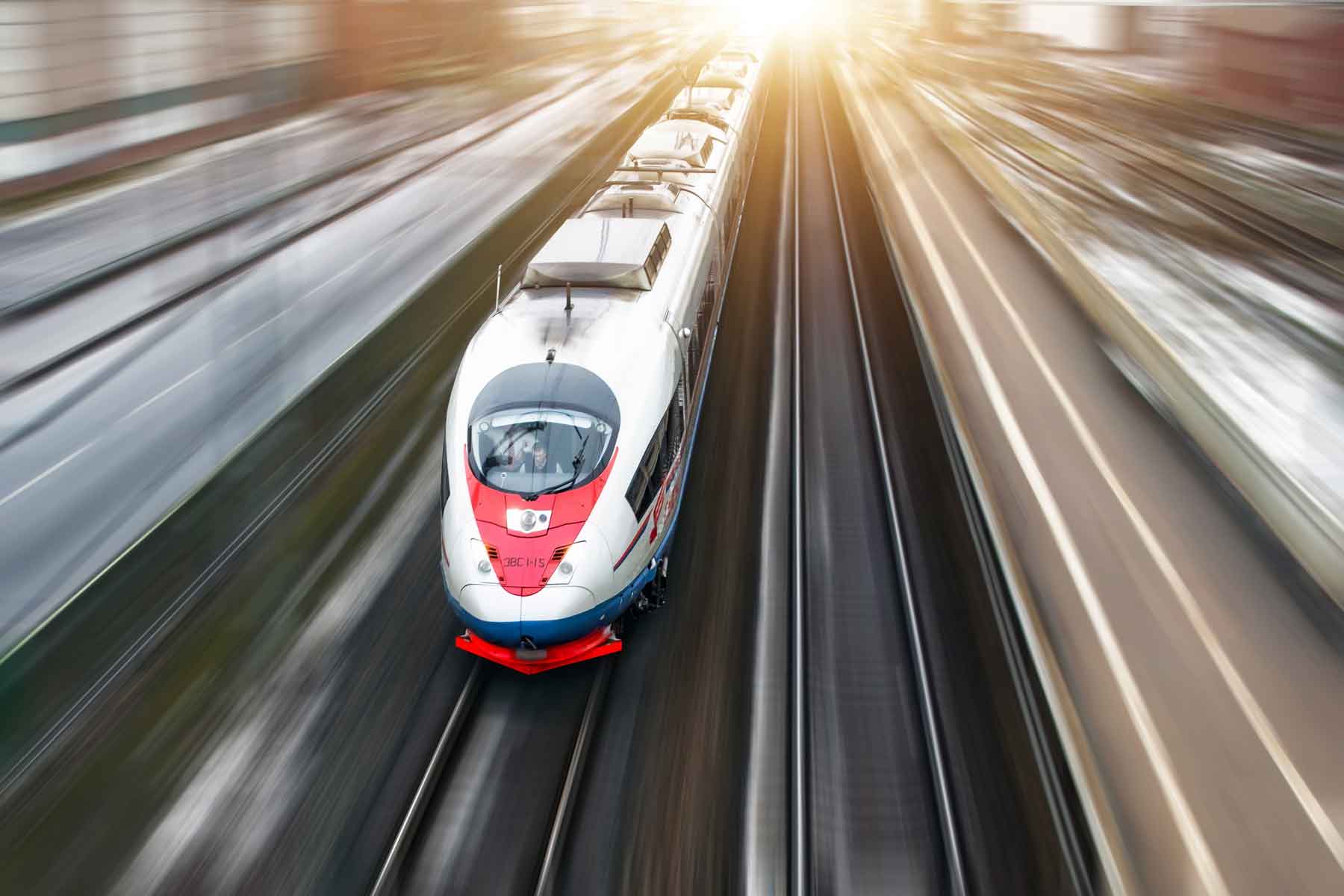 Звук движущегося поезда. Скоростной поезд Сапсан. Поезд в движении. Скоростной поезд вид сверху. Сапсан поезд фото.