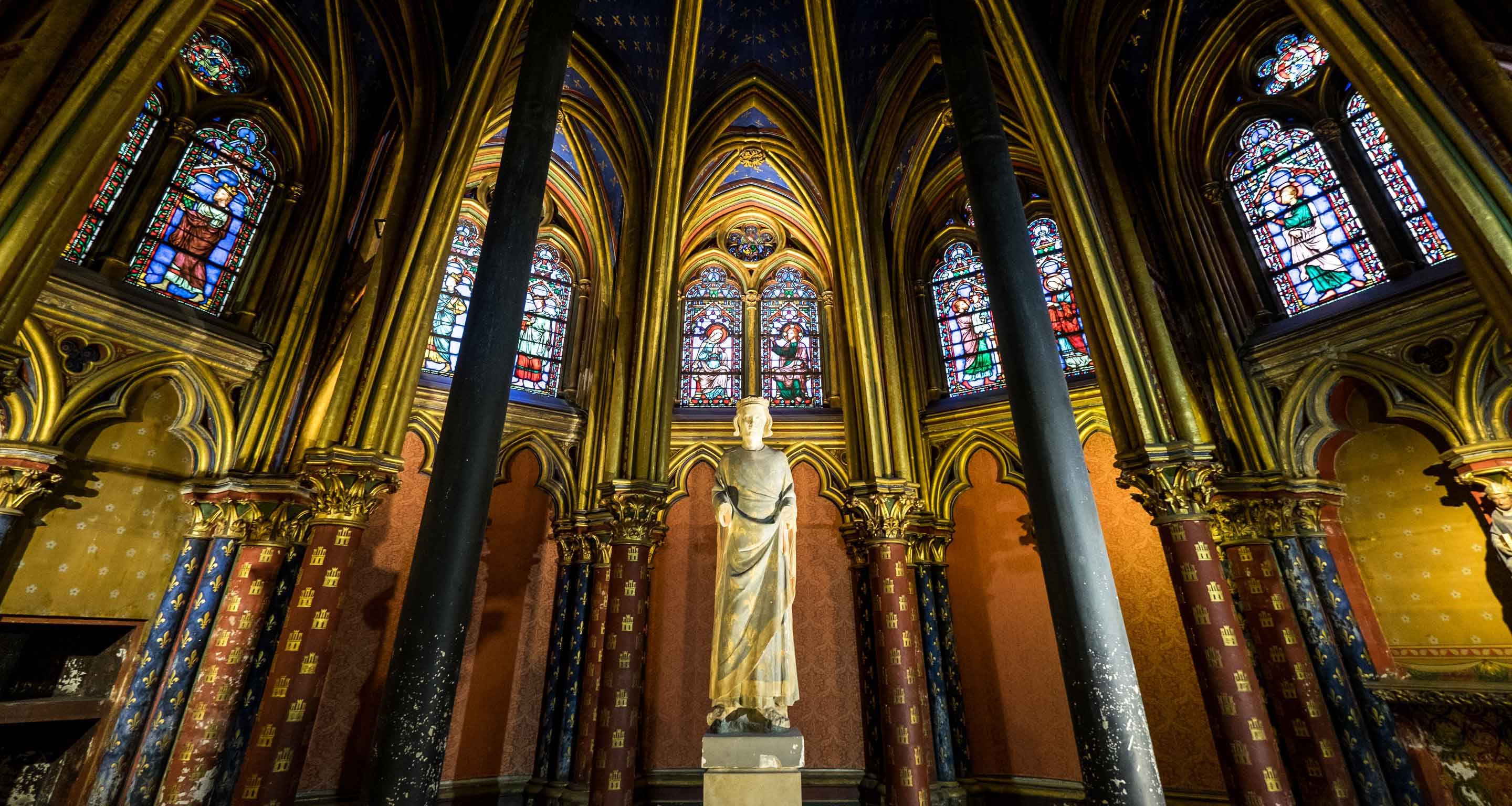 The lower chapel of the Saint Chapelle in Paris.